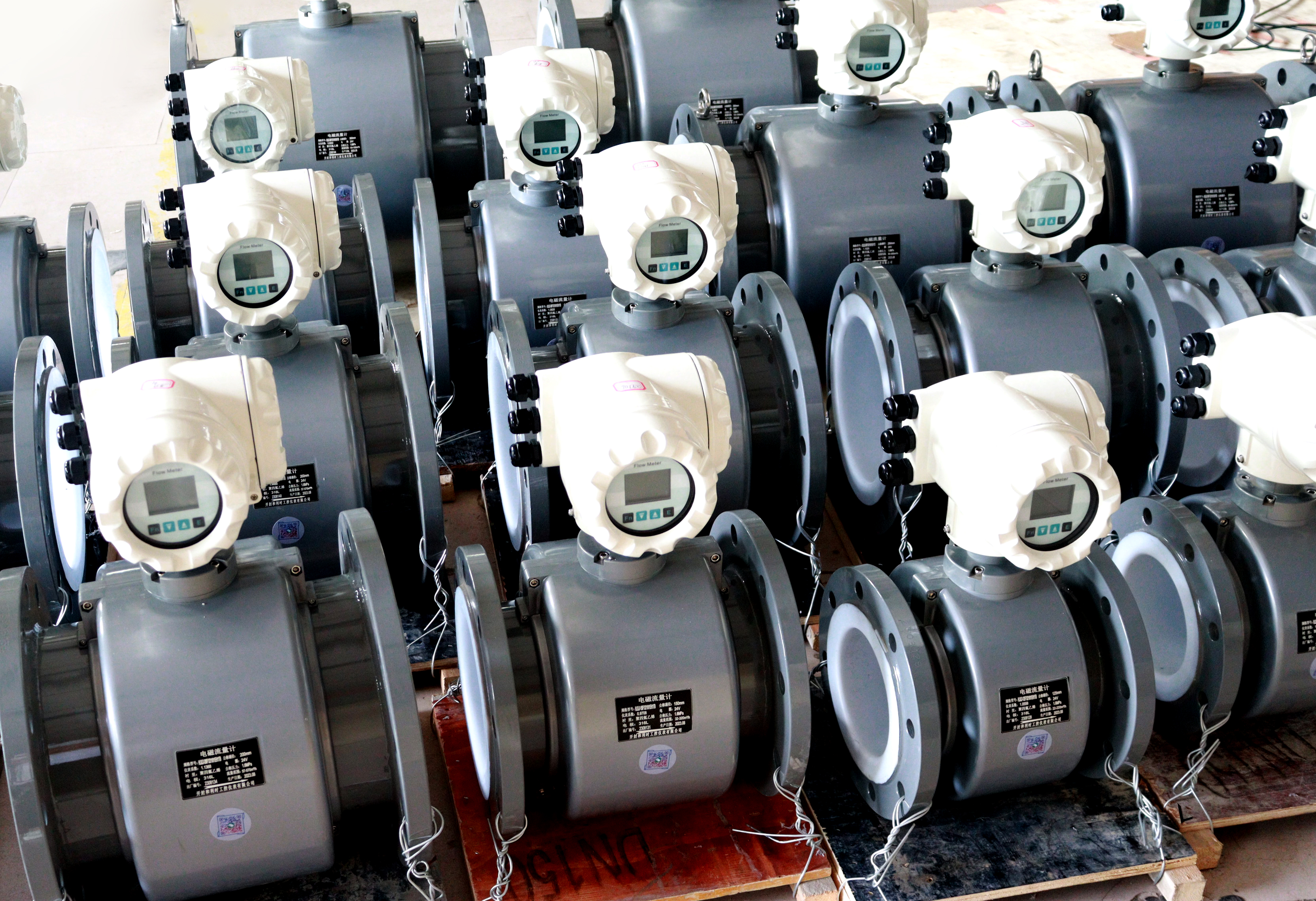 新工藝電磁流量計(jì)     (8).JPG