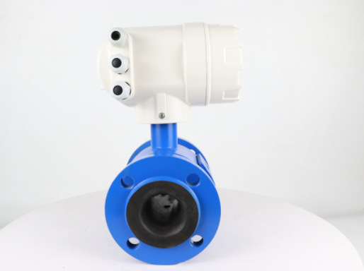 上海雙頭電磁流量計(jì) (3).png